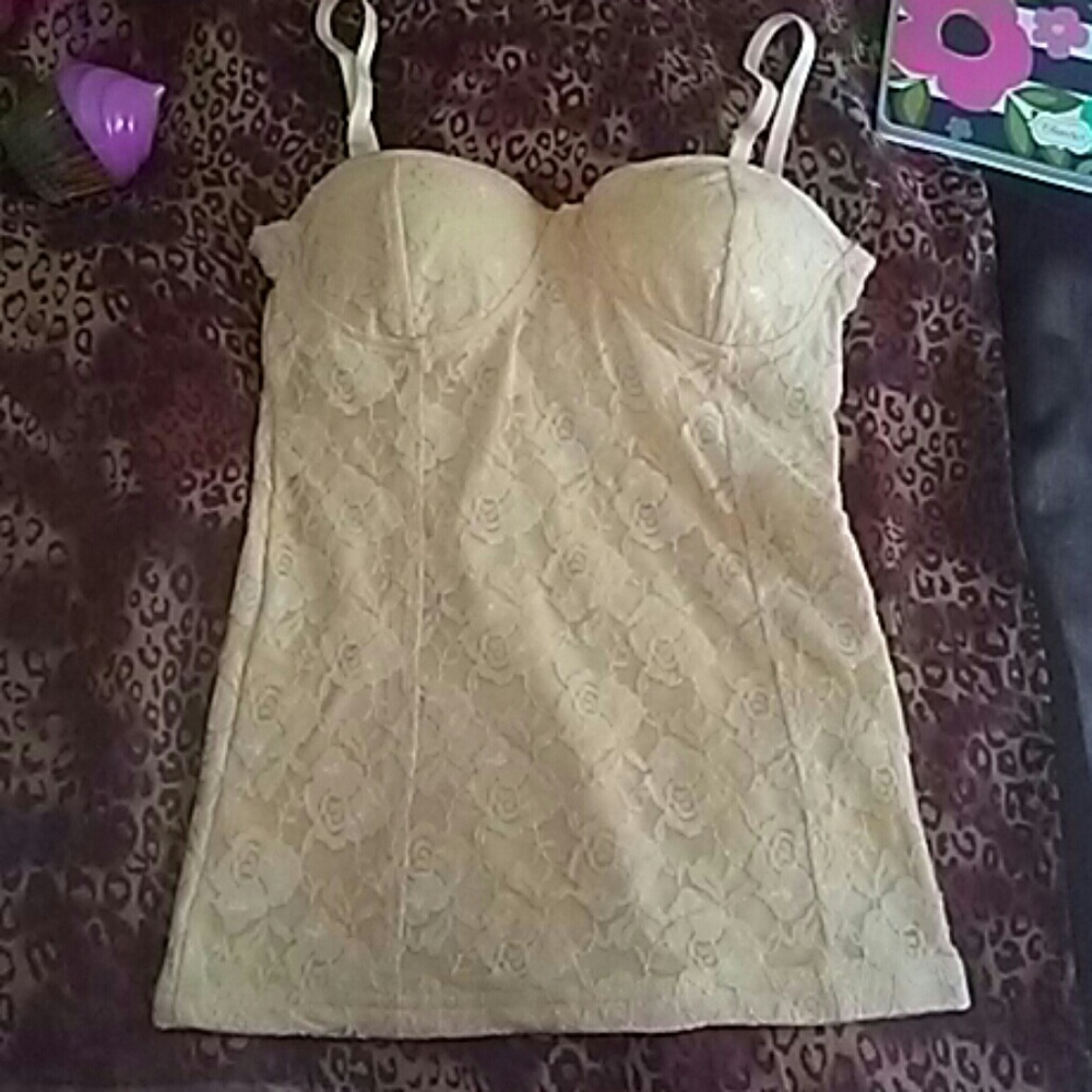 Blusa color cream